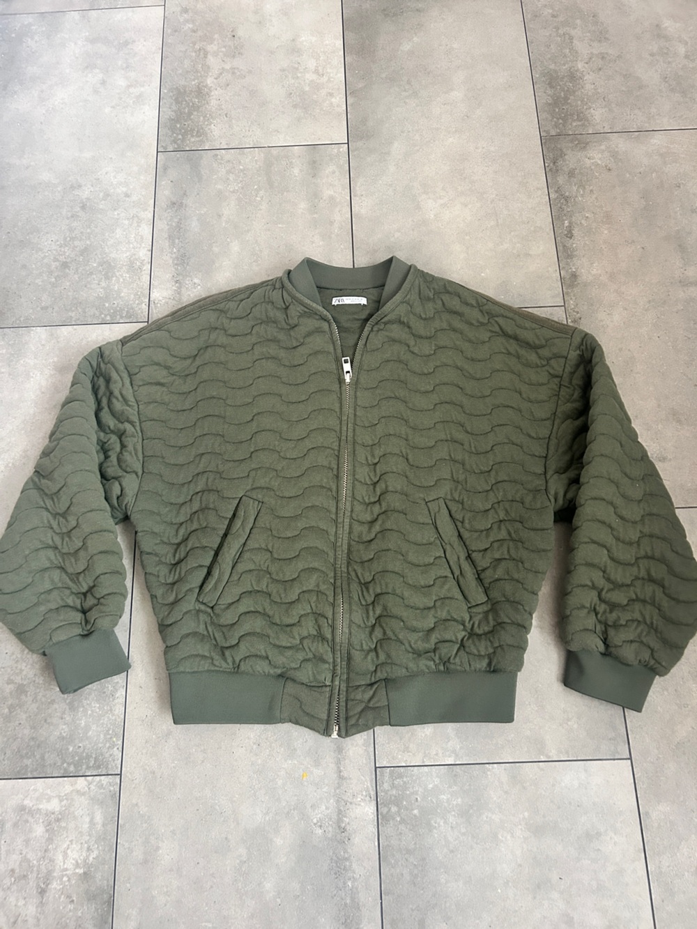 Zara quilted olive green bomber jacket M